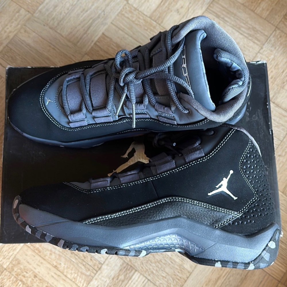 Men’s Jordan Rising Star - Picture 8 of 9